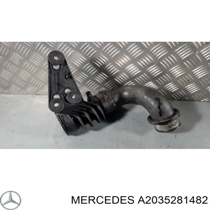 A2035281482 Mercedes Przewód (króciec) intercoolera