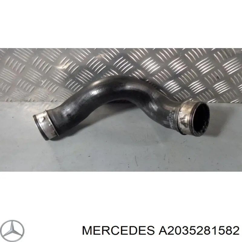 Przewód (króciec) intercoolera Mercedes A2035281582 cena, od 50,92 USD