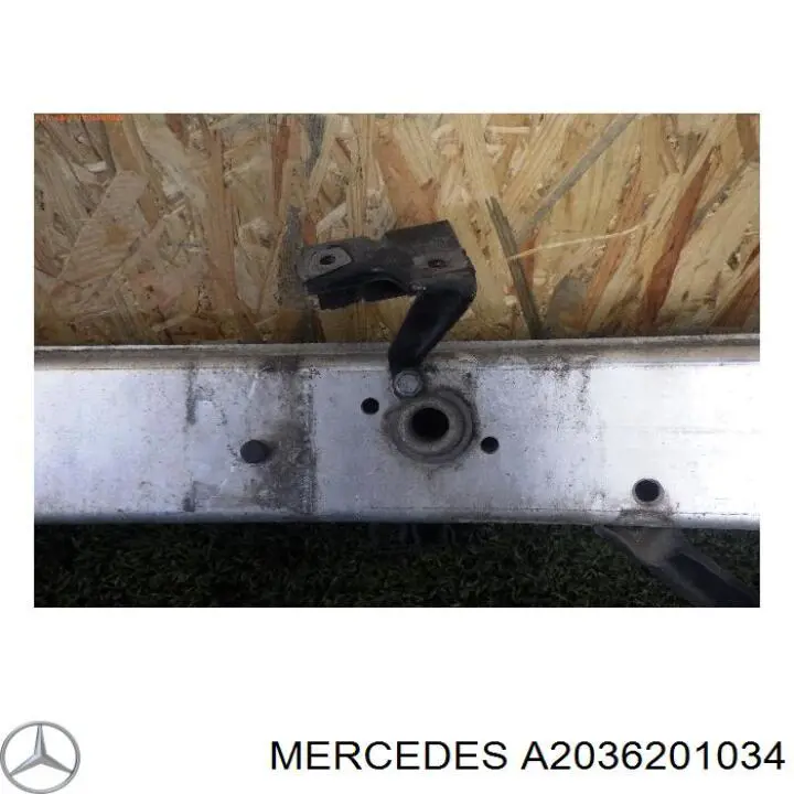 A2036201034 Mercedes Wzmocnienie zderzaka przedniego