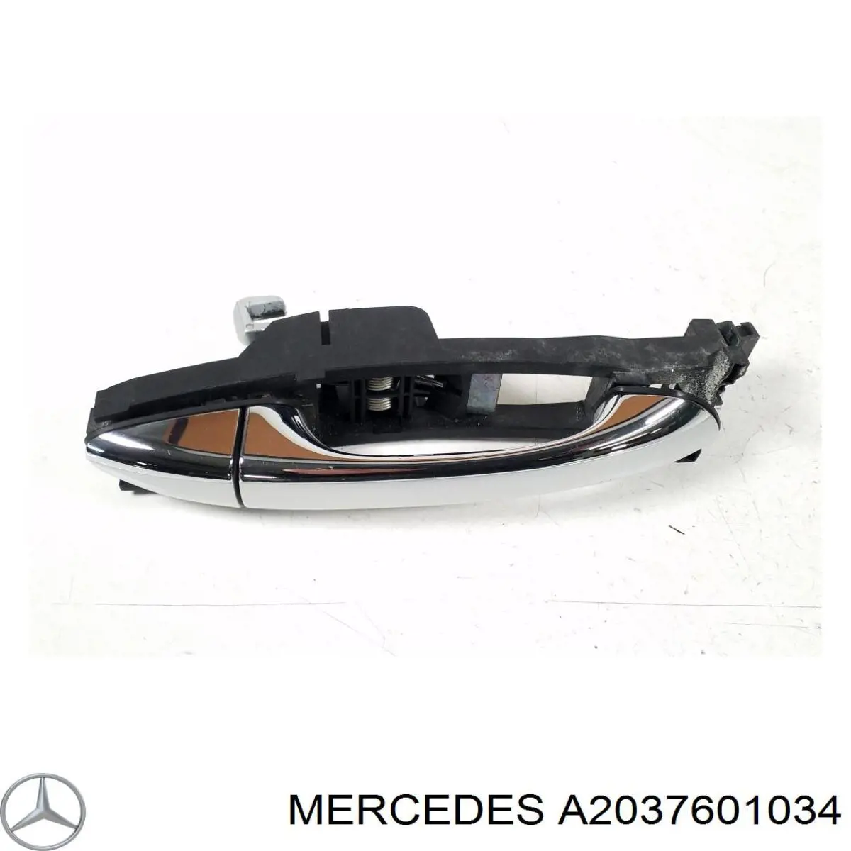 Pałąk zewnętrznej klamki drzwi tylnych prawych Mercedes A2037601034 cena, od 37,46 USD