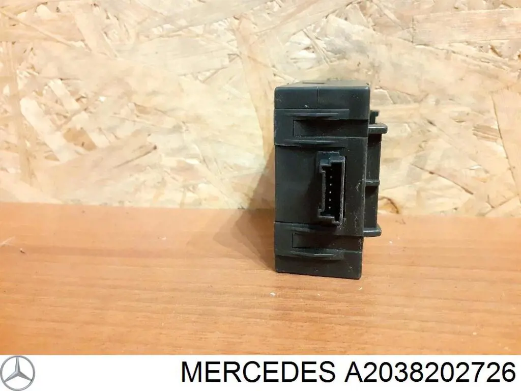 A2038202726 Mercedes Brelok-sterownik sygnalizacji