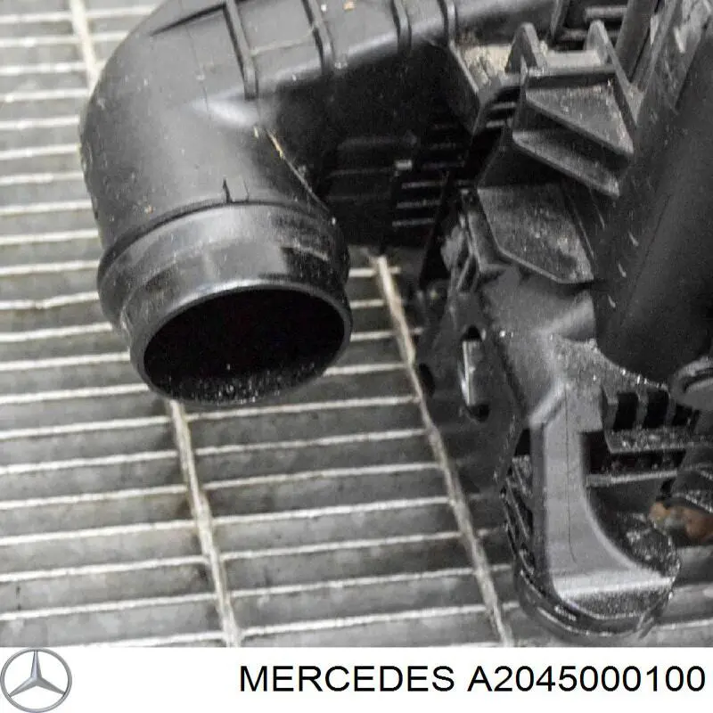 Chłodnica intercoolera Mercedes A2045000100 cena, od 128,02 USD