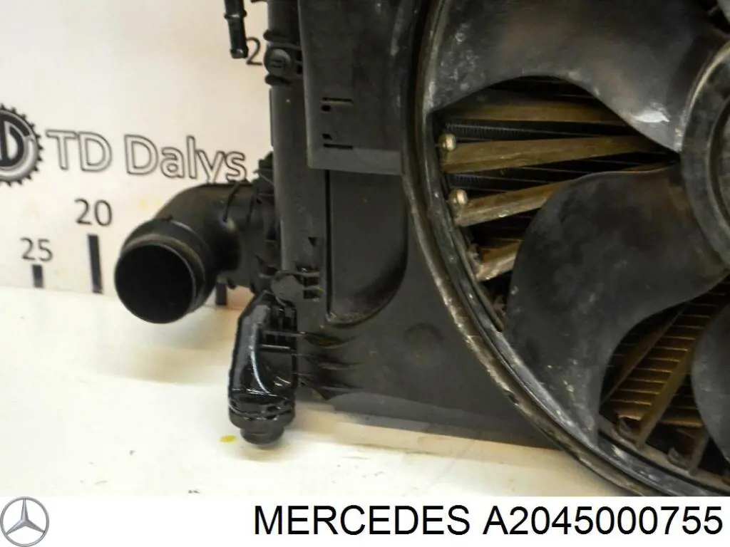 Do koszyka A2045000755 Mercedes Dyfuzor chłodnicy, w komplecie z silnikiem i wirnikiem