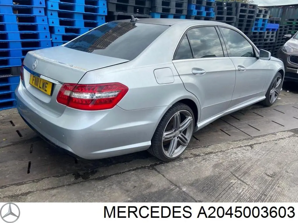 Chłodnica silnika Mercedes A2045003603 cena, od 179,02 USD