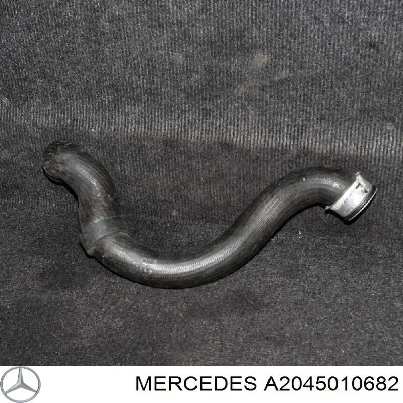 A2045010682 Mercedes Przewód (króciec) chłodnicy dolny