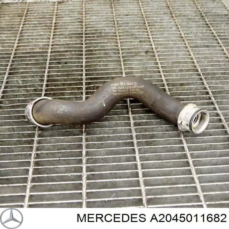 Przewód (króciec) chłodnicy dolny Mercedes A2045011682 cena, od 33,13 USD