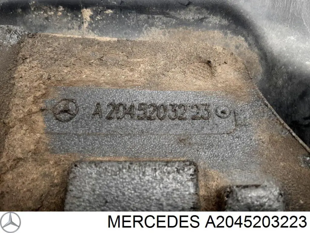Do koszyka A2045203223 Mercedes Osłona silnika, miski (przedziału silnika)