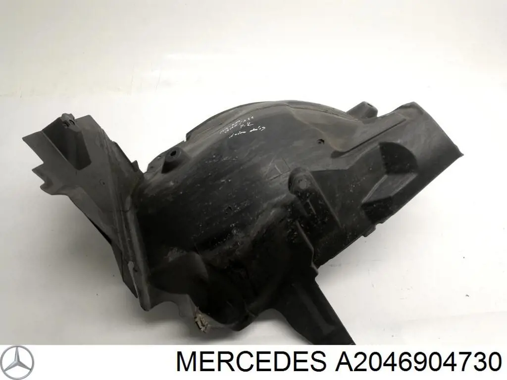 A2046904730 Mercedes Nadkole błotnika przedniego lewe tylne