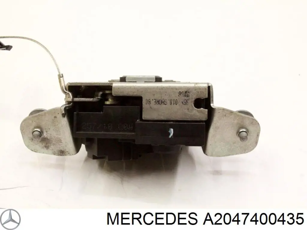 Zamek klapy bagażnika (3/5 drzwi tylnych) Mercedes A2047400635 cena, od 114,89 USD