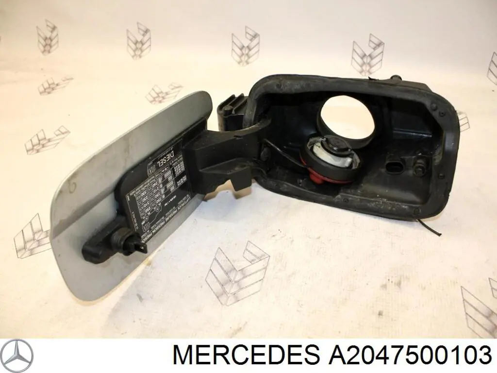 Klapka wlewu paliwa Mercedes A2047500103 cena, od 54,48 USD