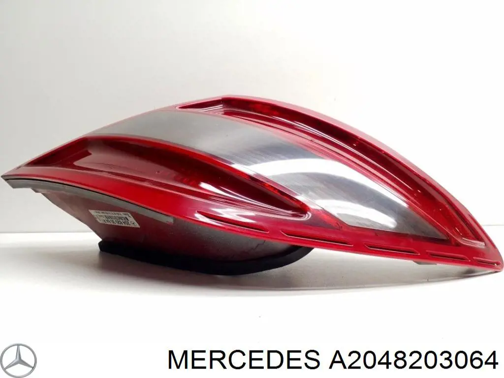 Do koszyka 2049068602R Mercedes Lampa zespolona tylna prawa