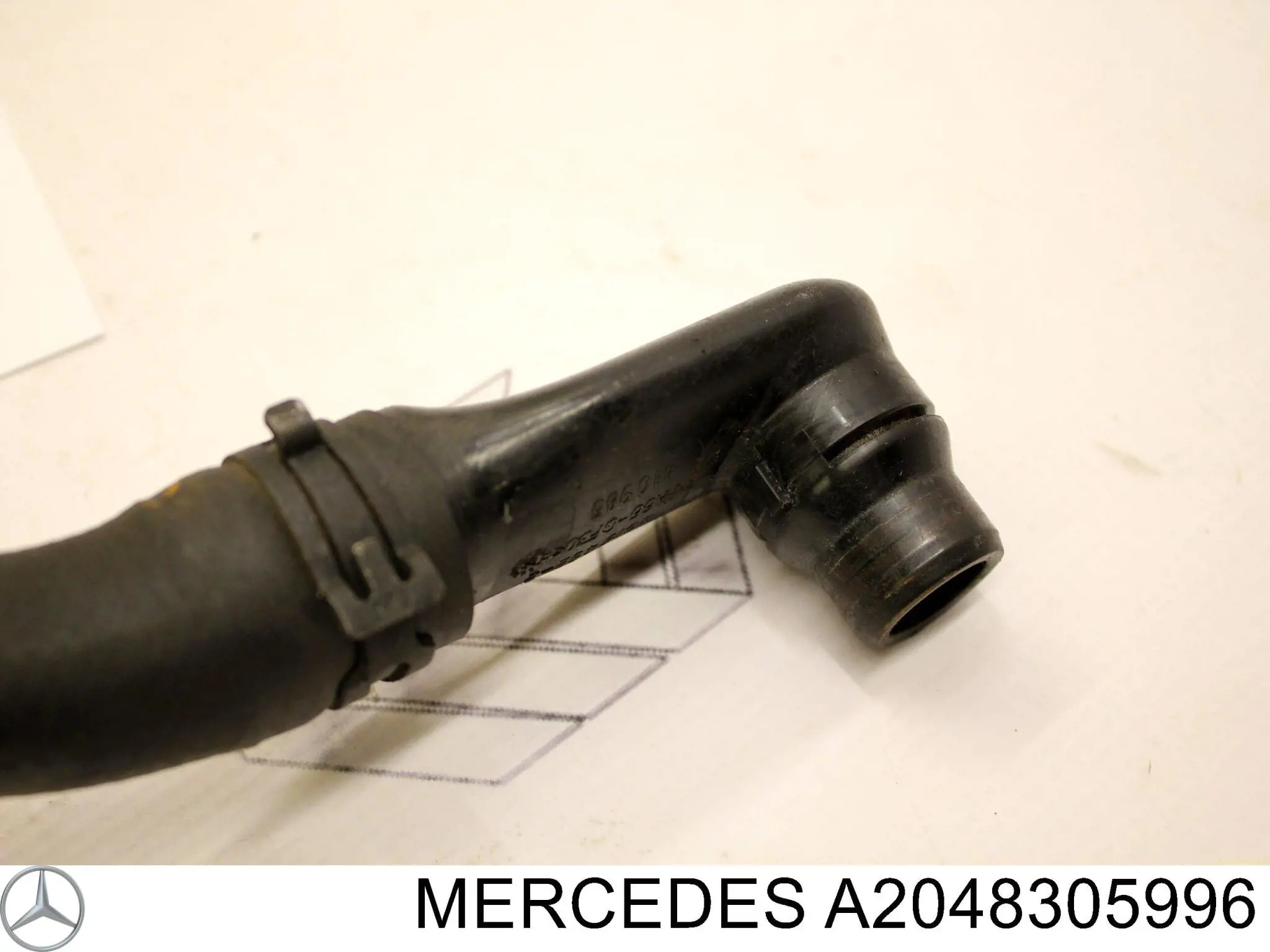 Przewód chłodnicy ogrzewacza (nagrzewnicy), dopływ Mercedes A2048305996 cena, od 57,90 USD