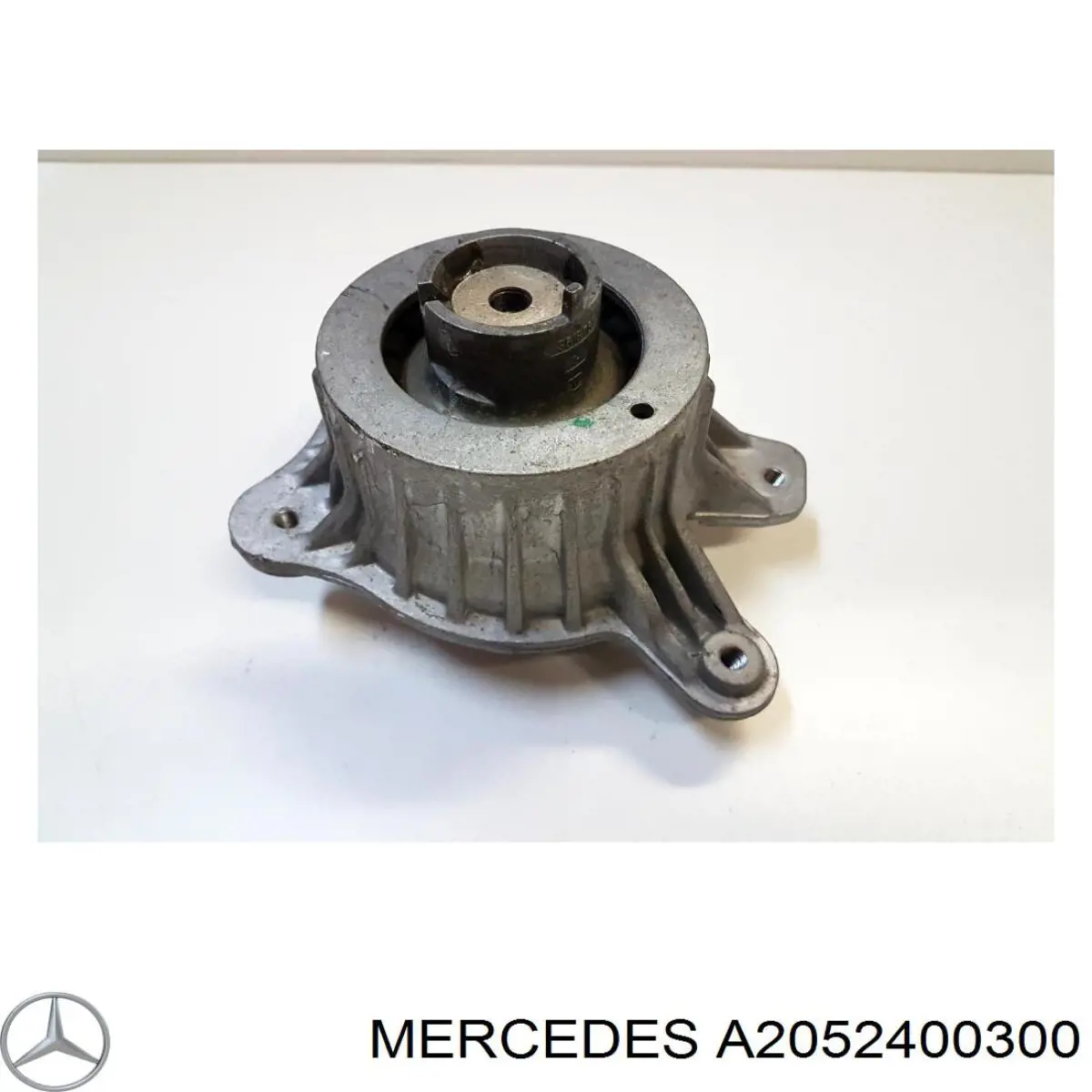 Poduszka (podpora) silnika prawy przednia Mercedes A2052400300 cena, od 112,93 USD
