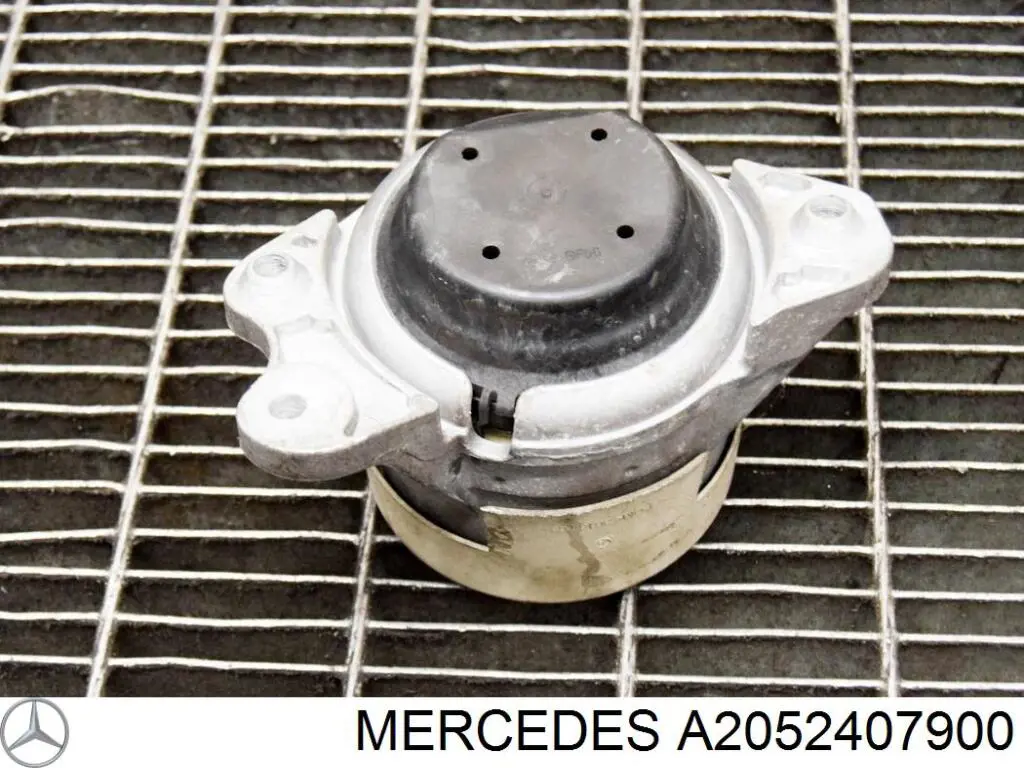 Poduszka (podpora) silnika prawa Mercedes A2052407900 cena, od 98,75 USD