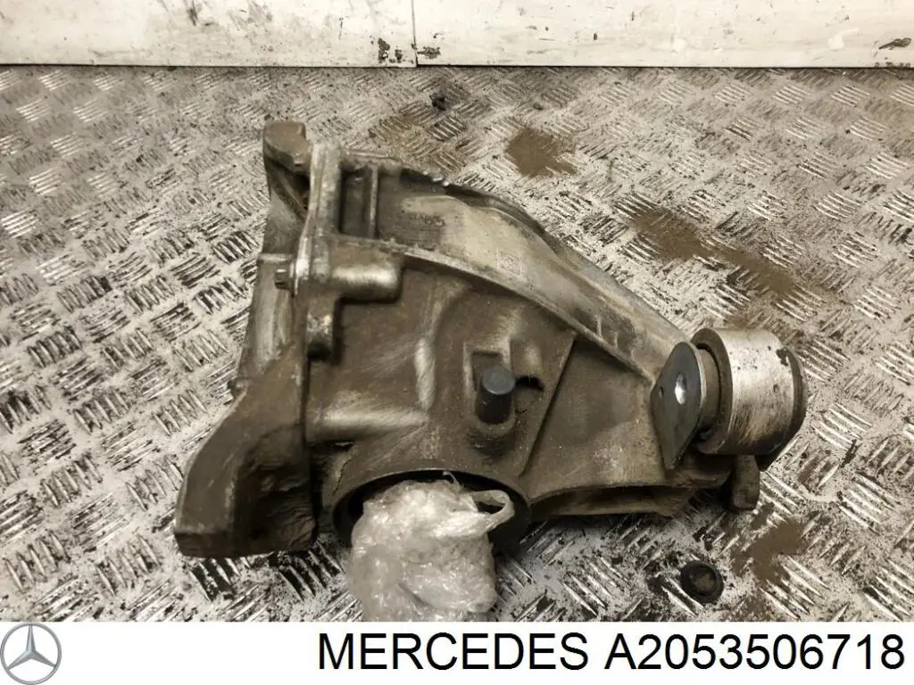 Do koszyka Reduktor mostu tylnego Mercedes E  W213