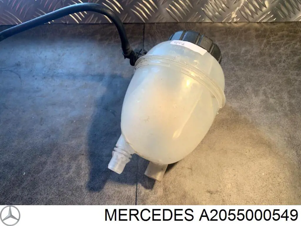 Zbiornik rozwijany układu chłodzenia inwertera Mercedes A2055000549 cena, od 83,14 USD