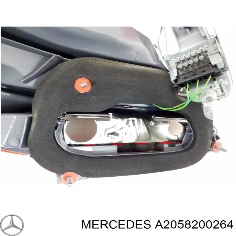 Lampa zespolona tylna prawa A2058200264 Mercedes