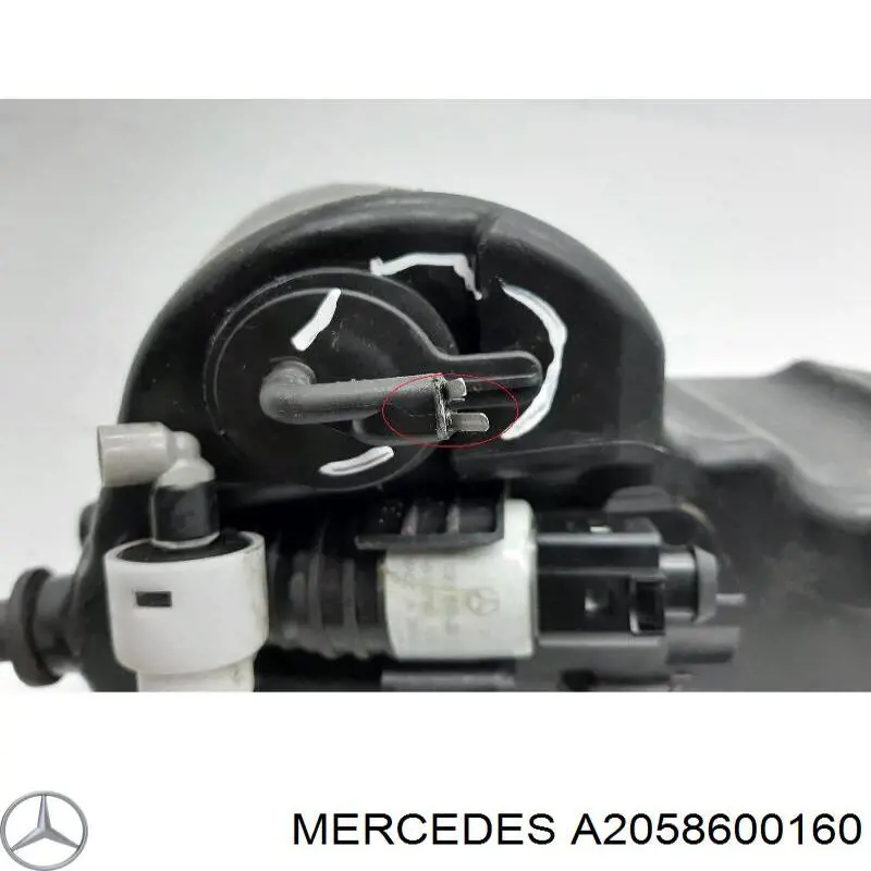 Wlew zbiornika spryskiwaczy Mercedes A2058600160 cena, od 112,37 USD