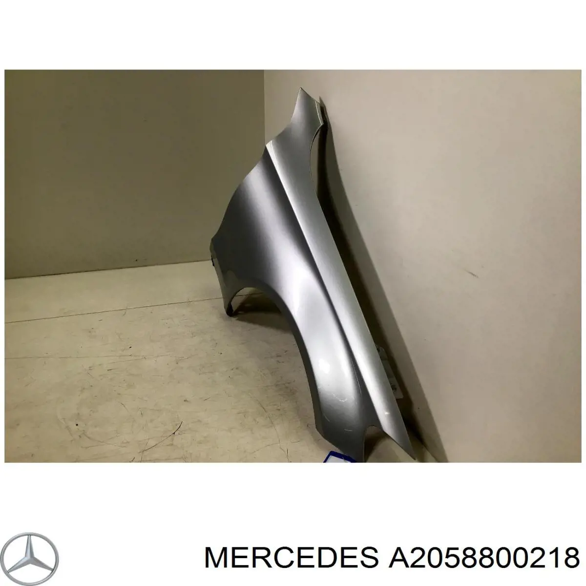 Błotnik przedni prawy Mercedes A2058800218 cena, od 103,20 USD