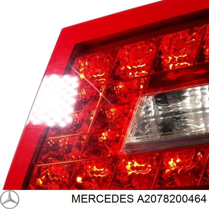 Lampa zespolona tylna prawa wewnętrzna Mercedes A2078200464 cena, od 114,07 USD