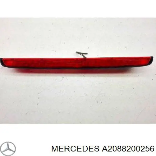 Do koszyka A2088200256 Mercedes Lampa stop tylna dodatkowa