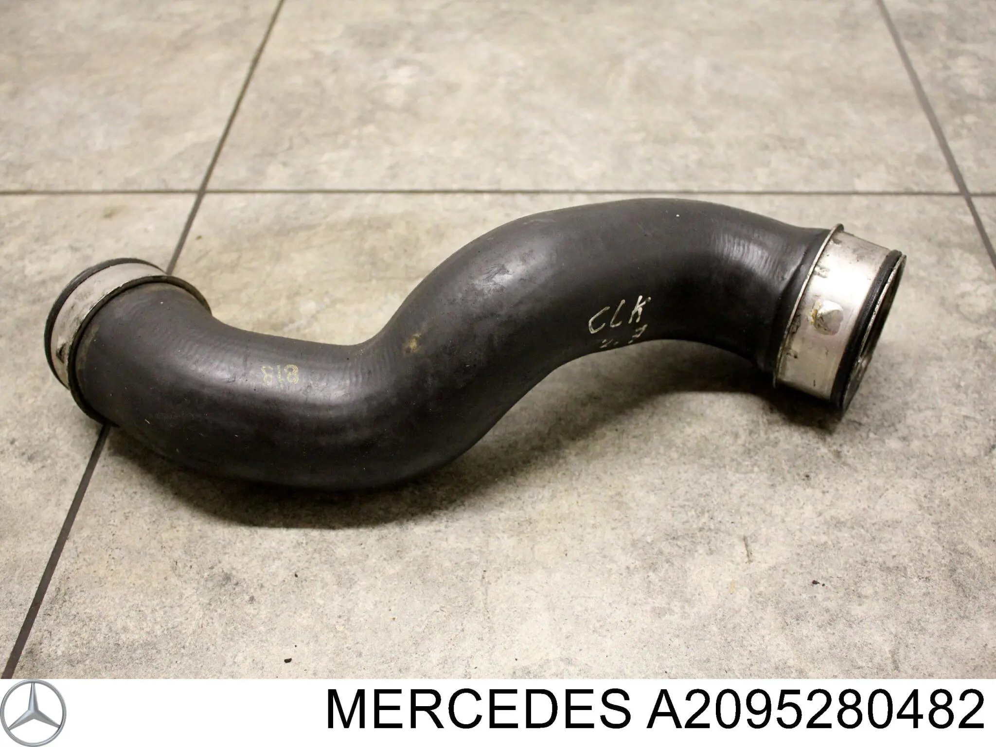 A2095280482 Mercedes Przewód (króciec) intercoolera