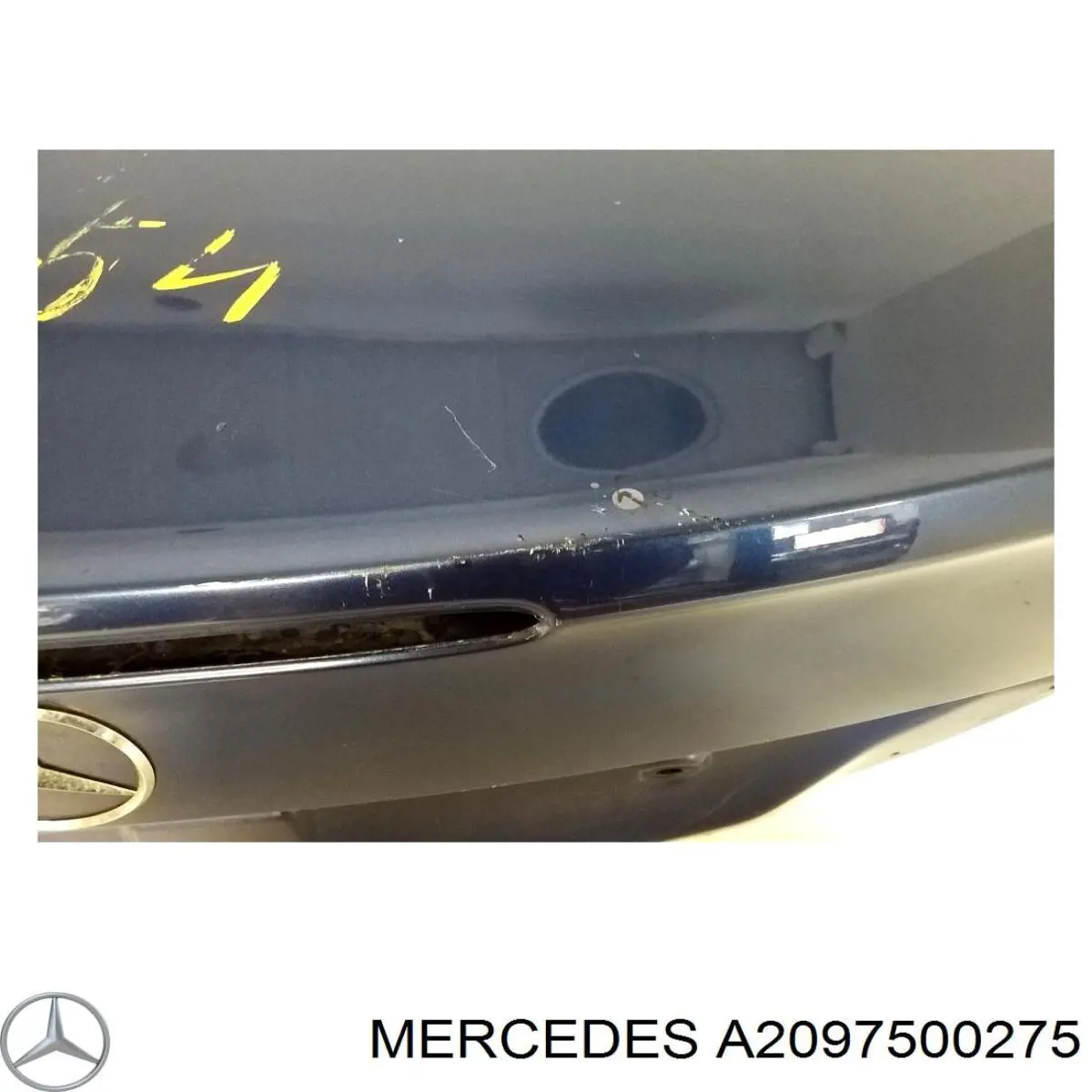 Do koszyka Klapa bagażnika Mercedes CLK  C209