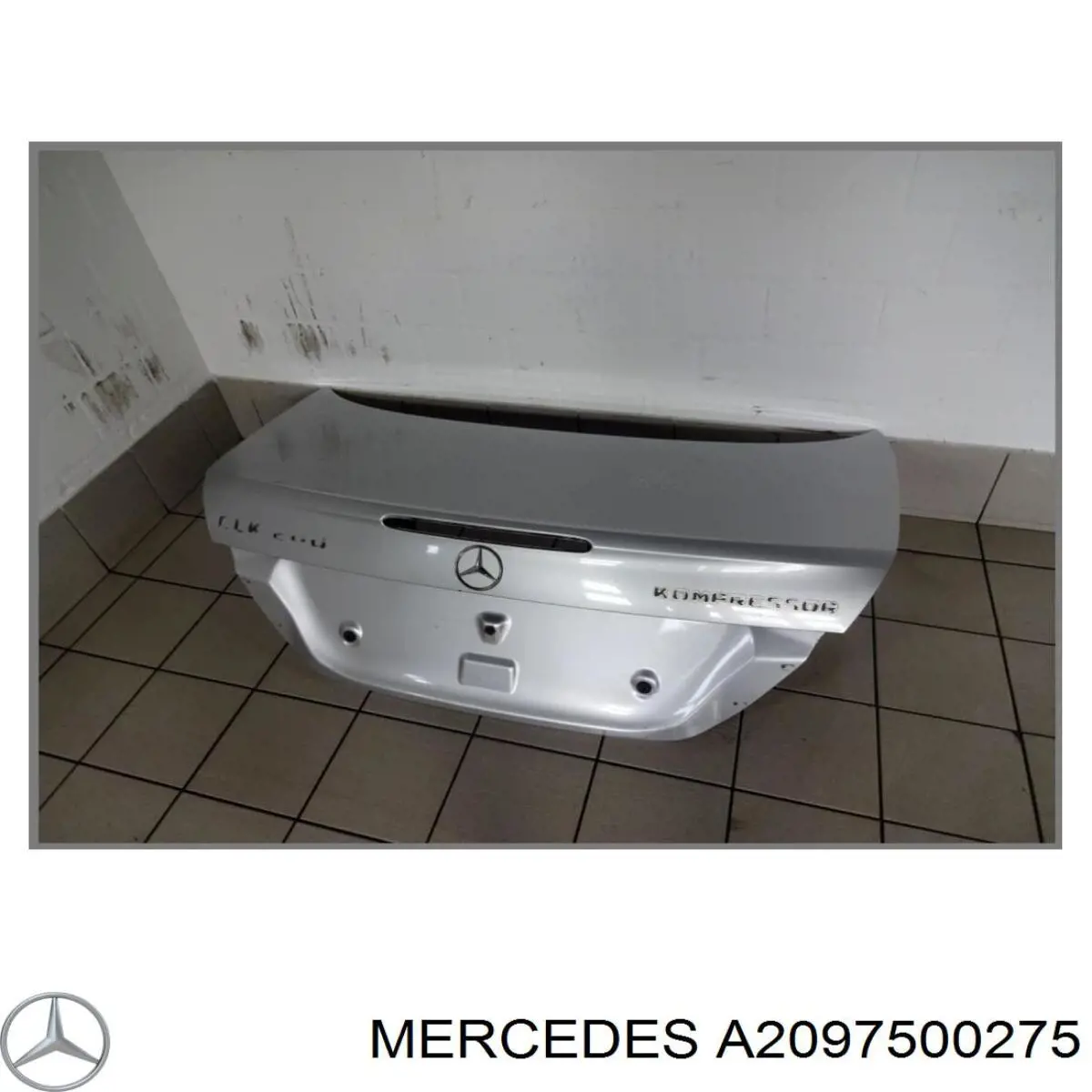  Klapa bagażnika Mercedes CLK 