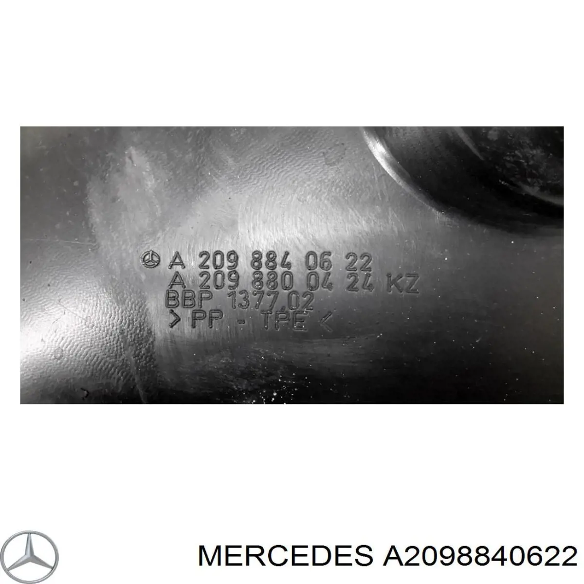  Nadkole błotnika przedniego prawe Mercedes CLK 