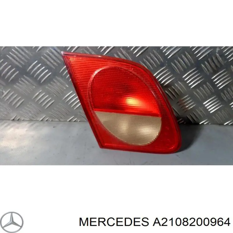 A2108200964 Mercedes Lampa zespolona tylna lewa wewnętrzna