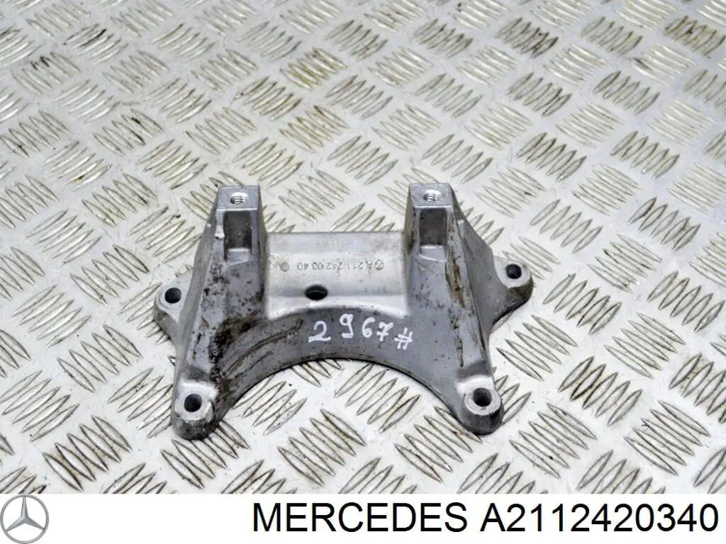 Do koszyka A2112420340 Mercedes Wspornik poduszki skrzyni biegów