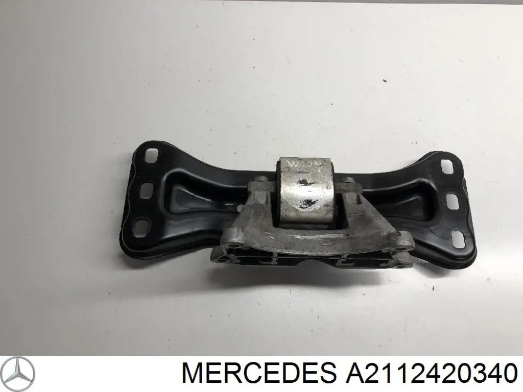 Wspornik poduszki skrzyni biegów Mercedes A2112420340 cena, od 31,97 USD