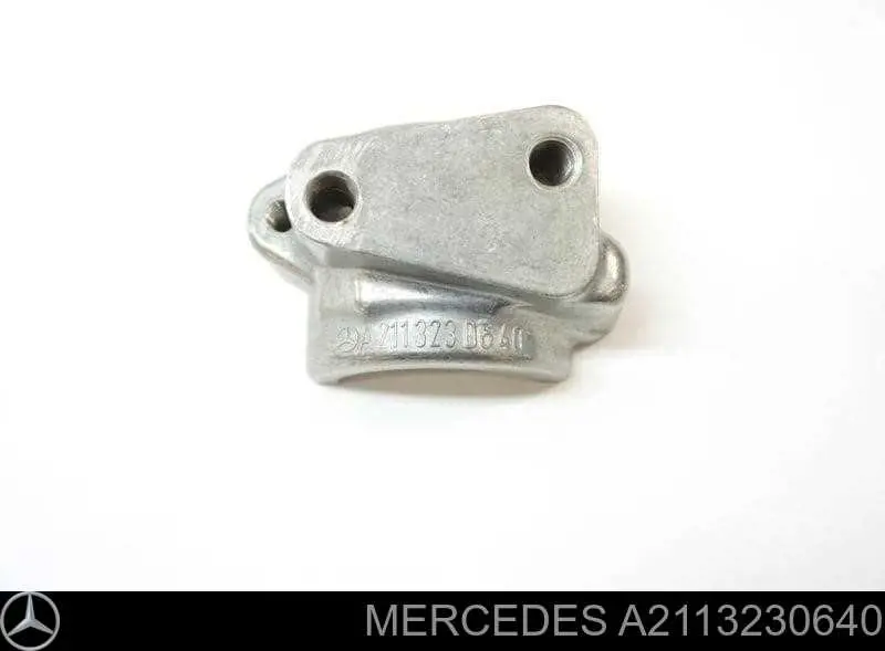 Uchwyt mocowania tulei stabilizatora tylnego Mercedes A2113230640 cena, od 75,72 USD