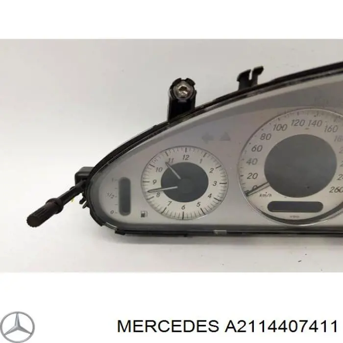 Do koszyka A2115402548 Mercedes Deska rozdzielcza