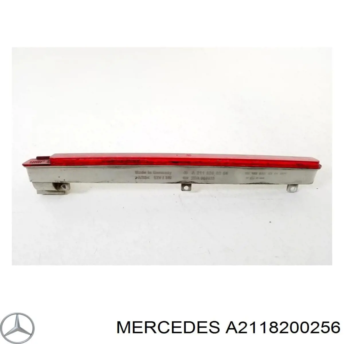 Lampa stop tylna dodatkowa do Mercedes E  S211