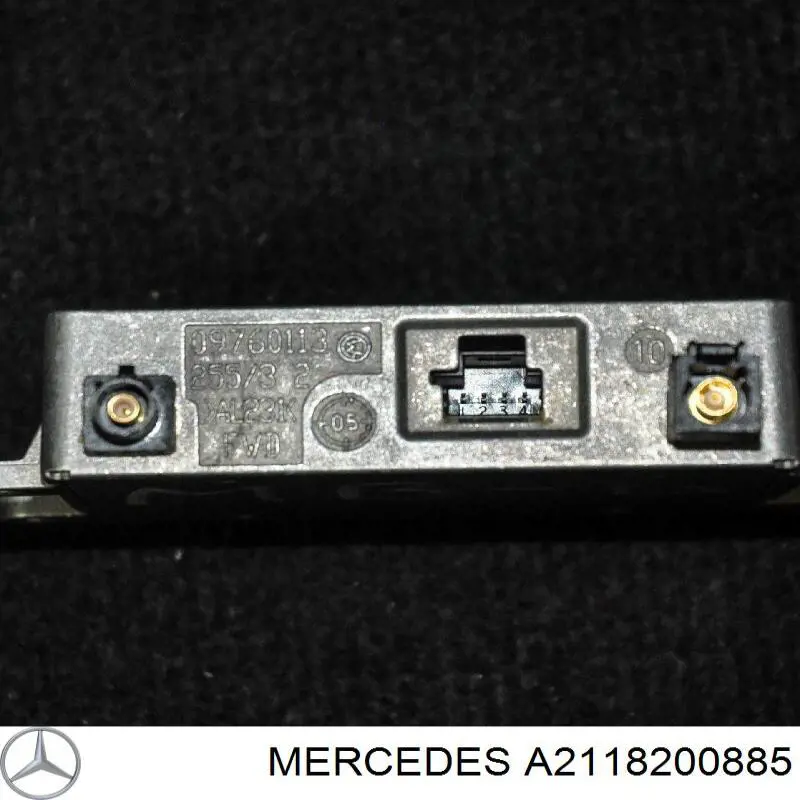 Wzmacniacz sygnału anteny Mercedes A2118200885 cena, od 34,05 USD