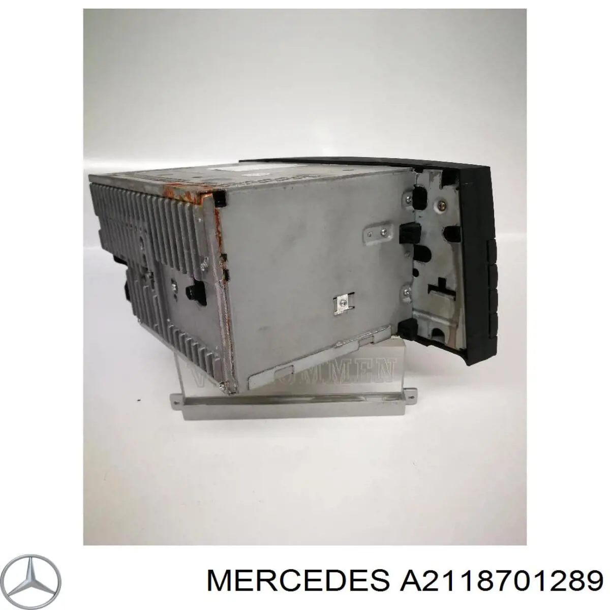 2118701289 Mercedes Radioodtwarzacz (radio AM/FM)