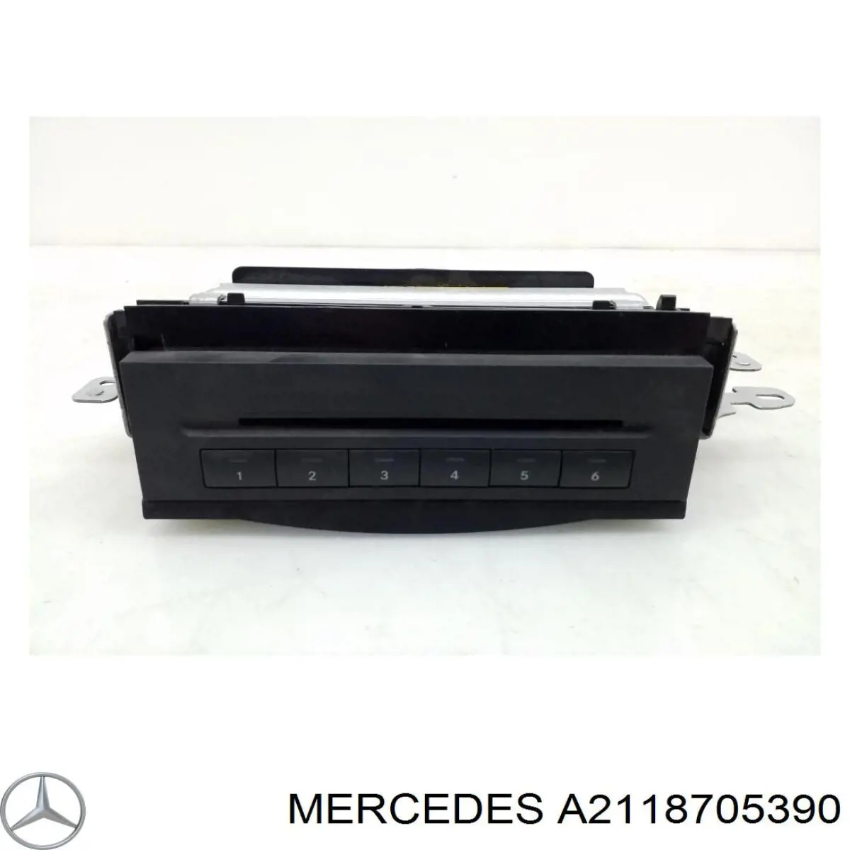Radioodtwarzacz (radio AM/FM) Mercedes A2118705390 cena, od 81,72 USD