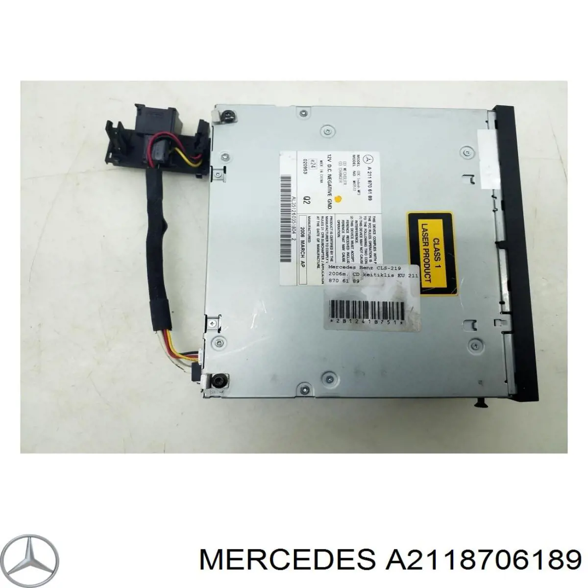 Radioodtwarzacz (radio AM/FM) Mercedes A2118706189 cena, od 81,72 USD