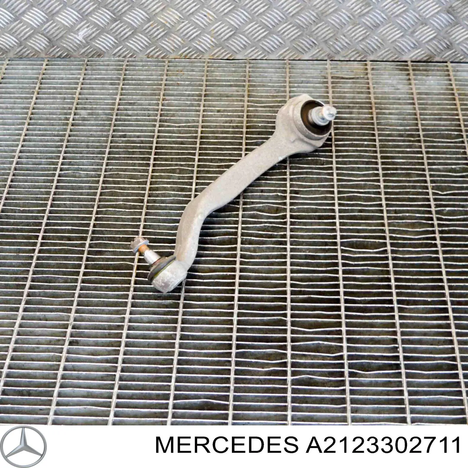 A2123302711 Mercedes Wahacz zawieszenia przedniego górny lewy