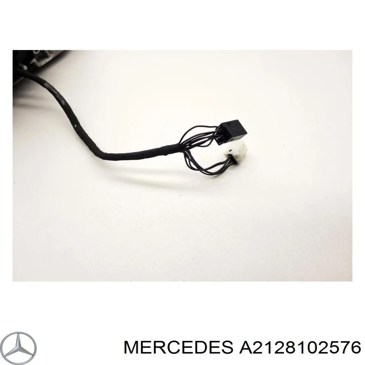 Lusterko wsteczne lewe Mercedes A2128102576 cena, od 297,64 USD