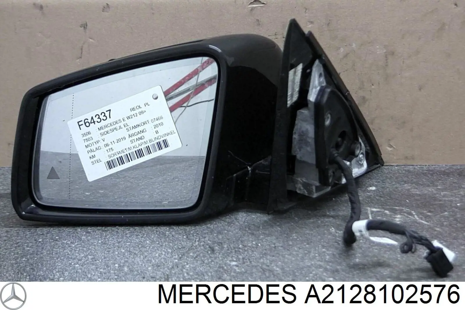 Do koszyka A2128102576 Mercedes Lusterko wsteczne lewe