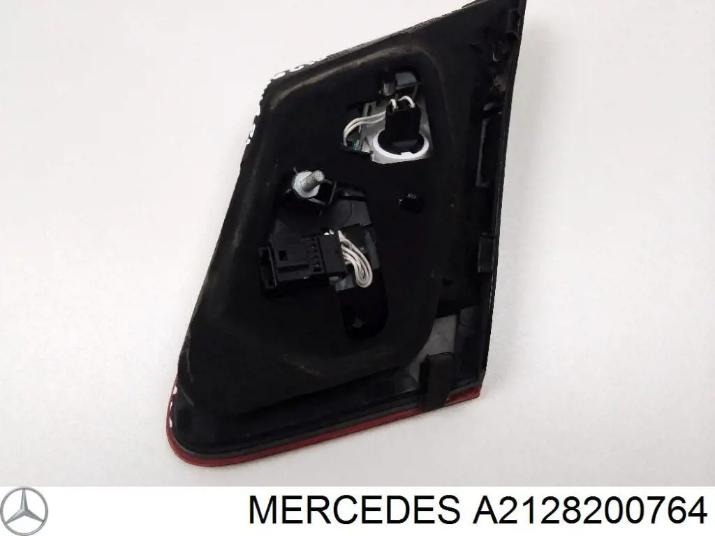 Do koszyka A2128200764 Mercedes Lampa zespolona tylna lewa wewnętrzna
