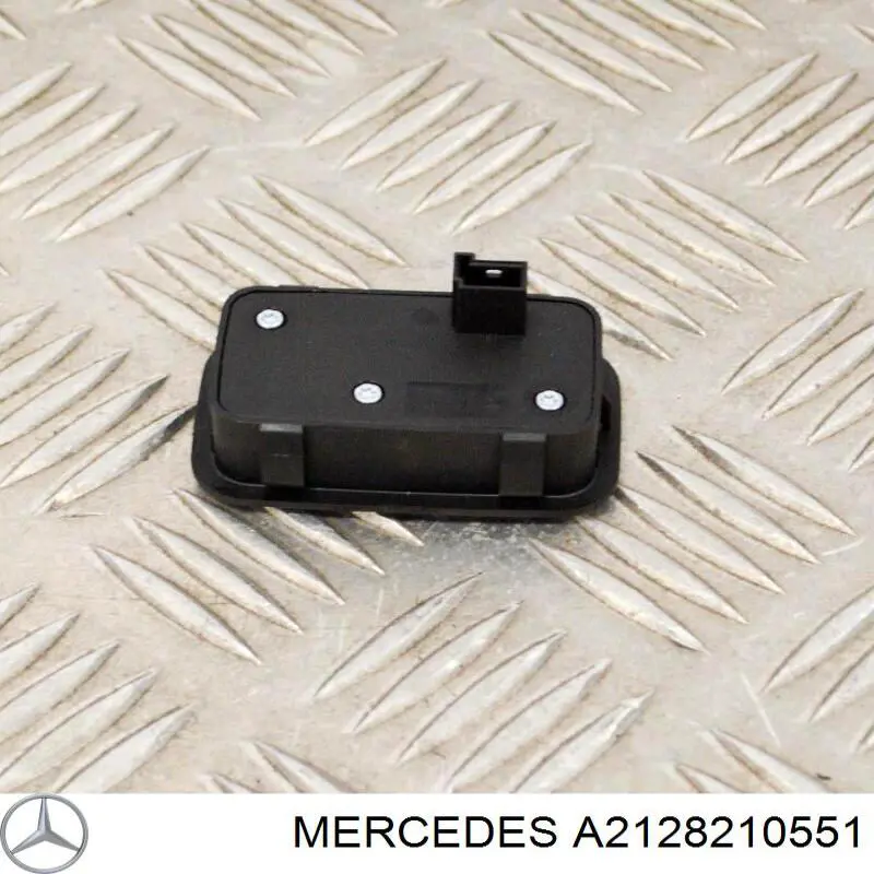A2128210551 Mercedes Przycisk klapy bagażnika (3/5 drzwi) w kabinie