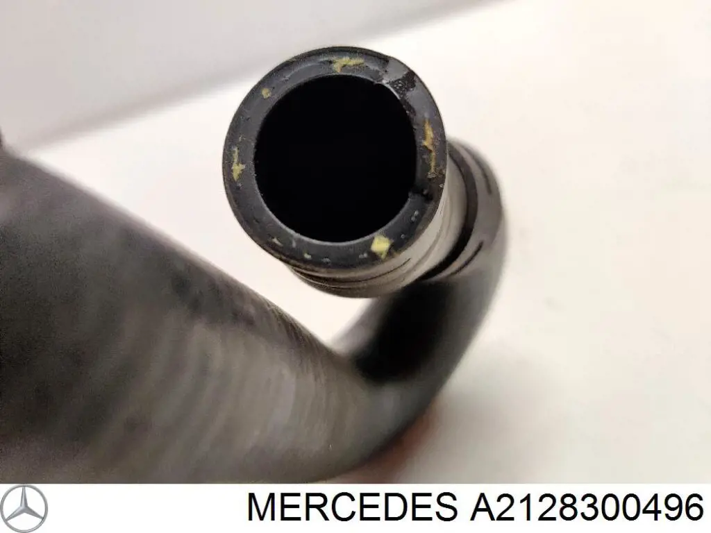 Do koszyka A2128300496 Mercedes Przewód (króciec) układu chłodzenia