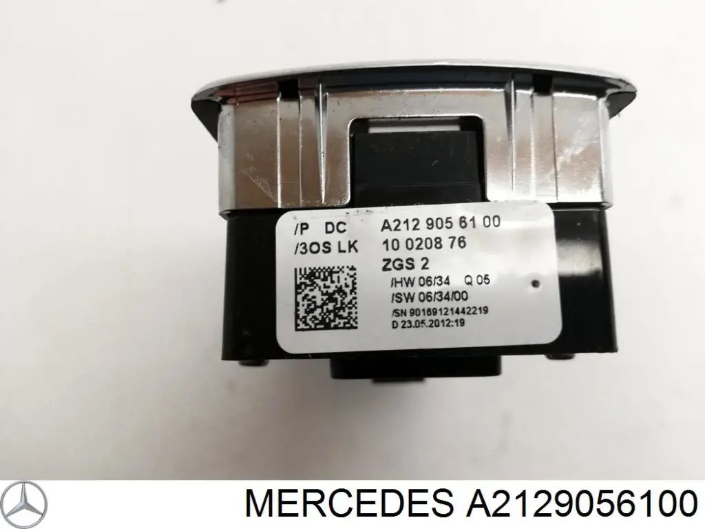 Panel przyciskowy sterowania podnośnikiem szyby przedni lewy A2129056100 Mercedes