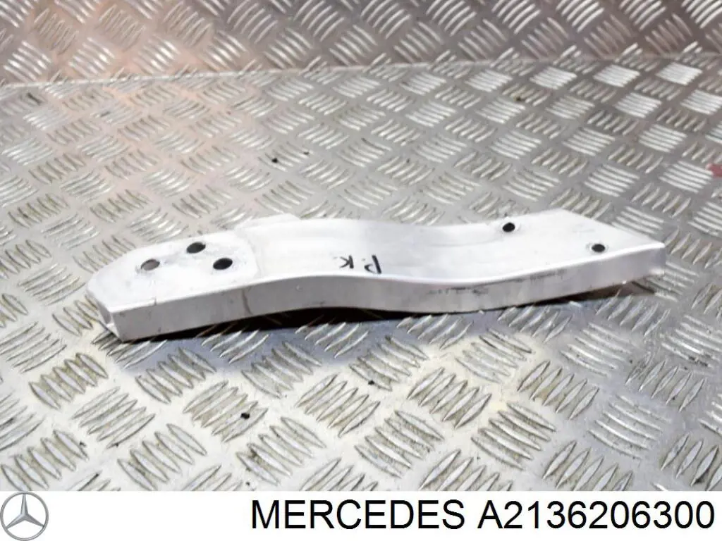 Osłona chłodnicy kompletna (panel mocowania reflektorów) do Mercedes E  W213