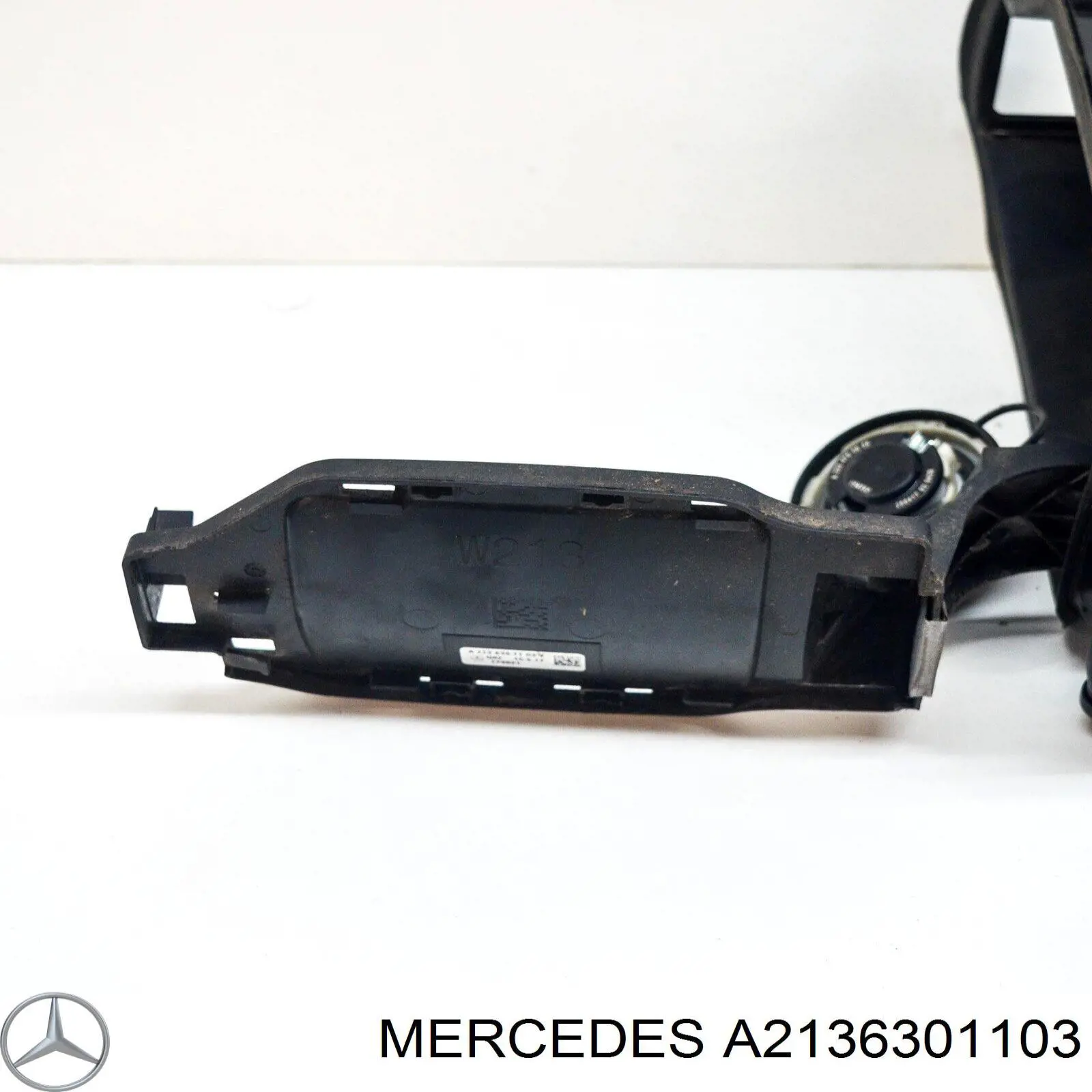 Obudowa filtra paliwa Mercedes A2136301103 cena, od 130,29 USD