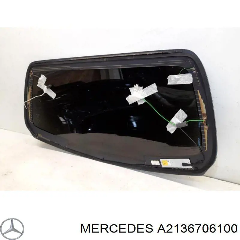  Szyba tylna Mercedes E 