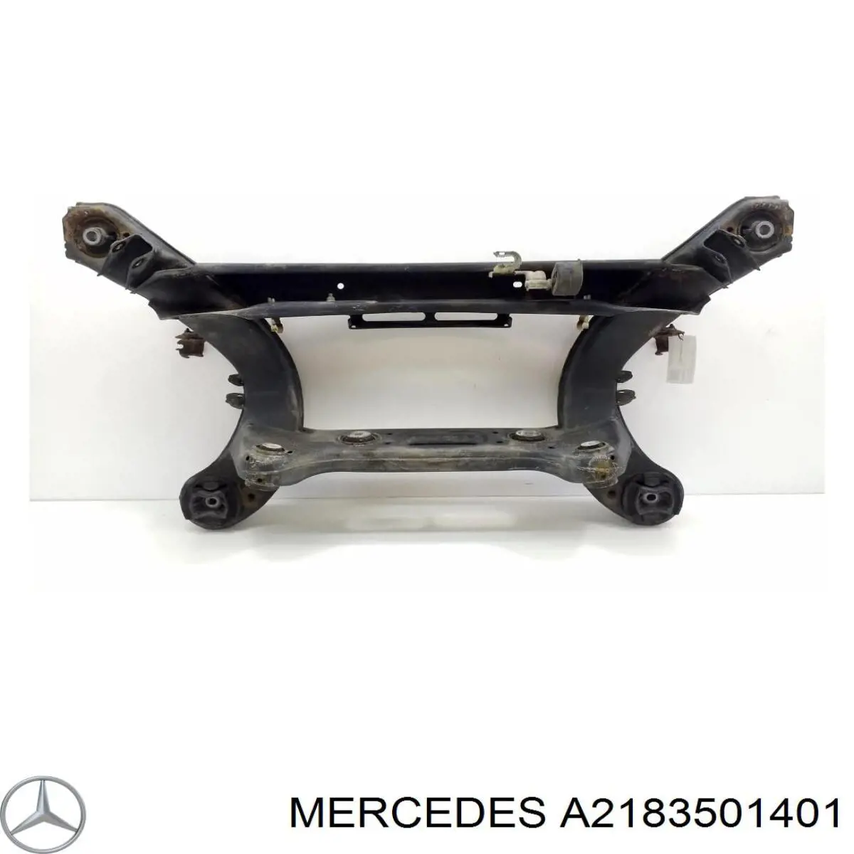 Korpus osi tylnej Mercedes A2183501401 cena, od 461,78 USD